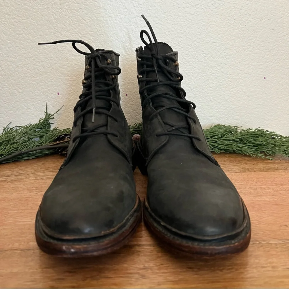 Frye Men’s James Black Leather Lace Up Chukka Boots Size US 10.5 D